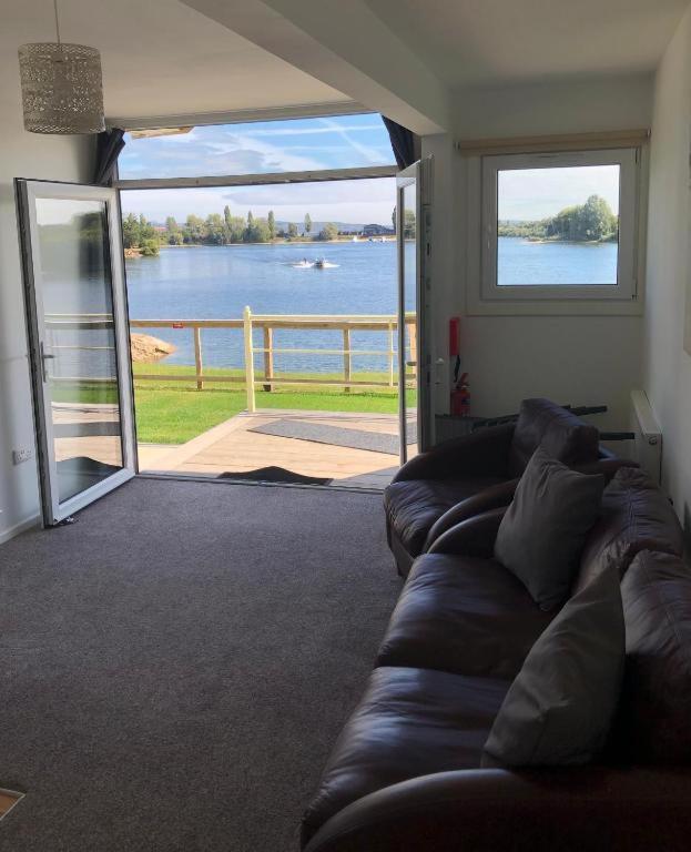 Lake View Lodge 奇切斯特 外观 照片